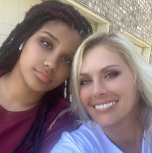 Meet your Posher, Heidi